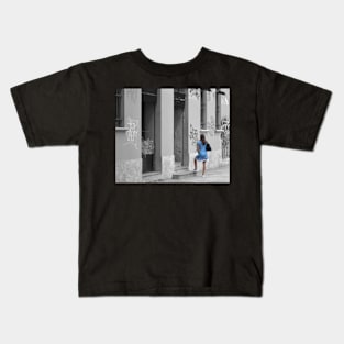 The Girl in The Blue Dress Kids T-Shirt